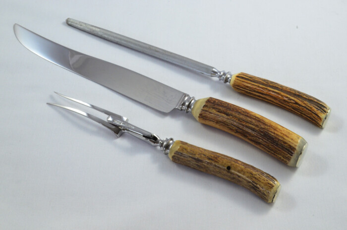 Beautiful Sheffield Handmade Authentic Stag Antler Horn Handled 3 Piece Carving Set - Image 2