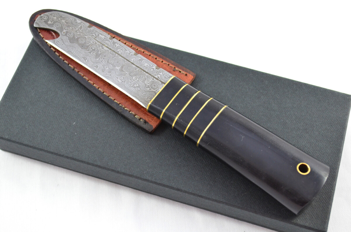 New Fantastic Genuine Water Buffalo Handle Sgian Dubh Bottle Opener Damascus Steel Made in Sheffield England