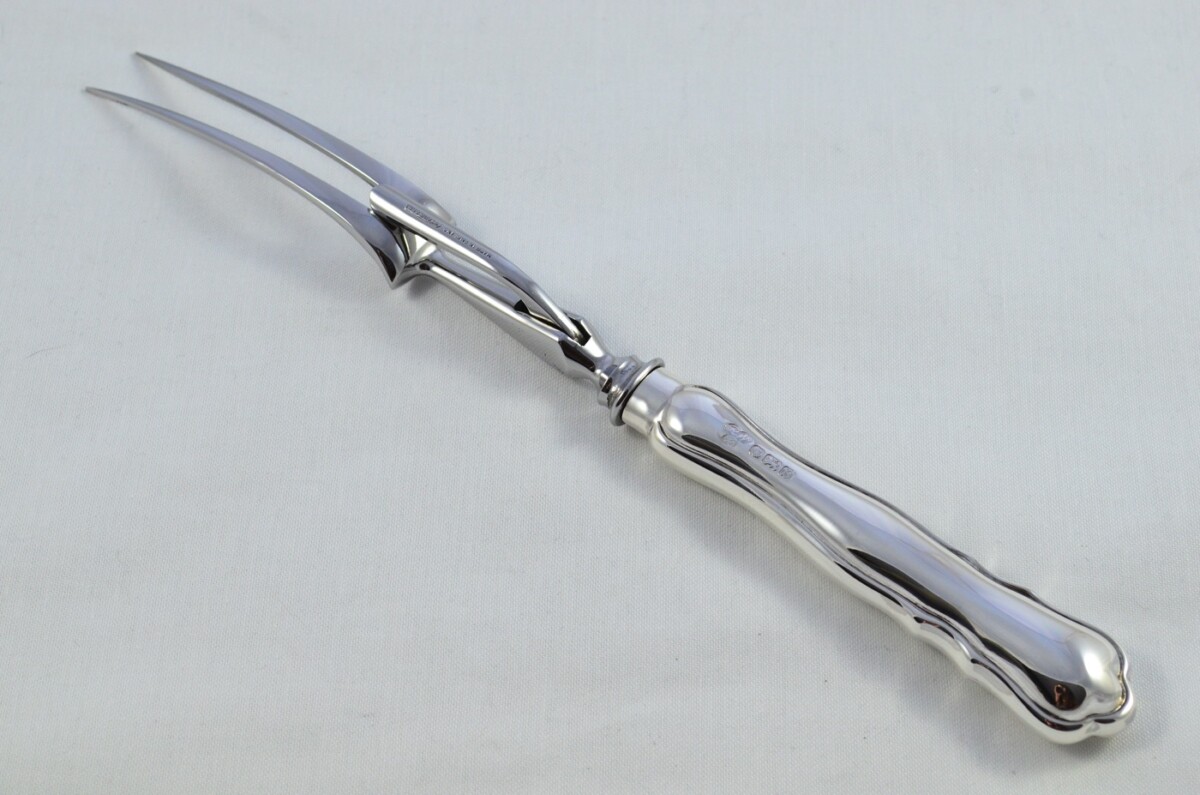 Incredibly RARE Harrods Cased Sterling Silver Handled 3 Piece Carving Set Old Chippendale Pattern 1976 - Image 7