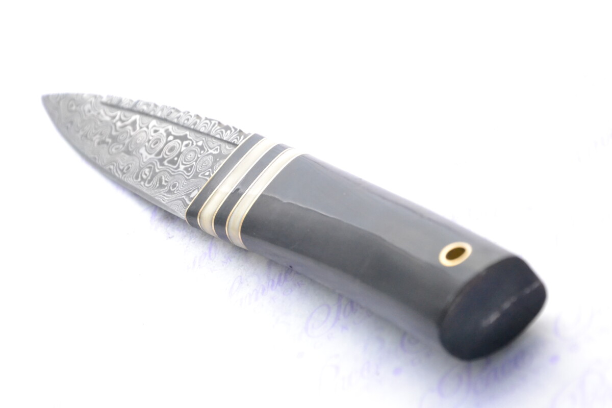 New Fantastic Genuine Buffalo & Camel Bone Handle Sgian Dubh Damascus Steel Made in Sheffield England Superior Sheath inc Presentation box - Image 9