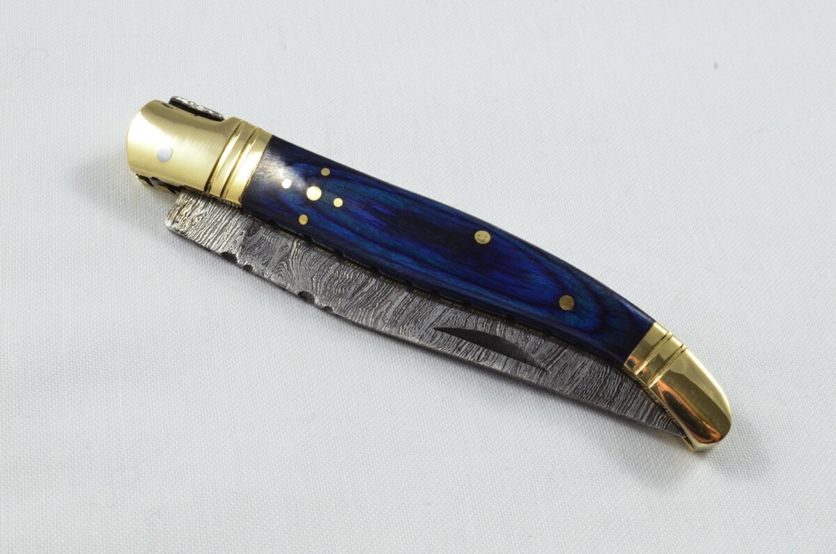 A Brand New Laguiole Style Folding / Pen Knife Blue Laminate Wood Scales - Damascus Steel Blade - Image 2