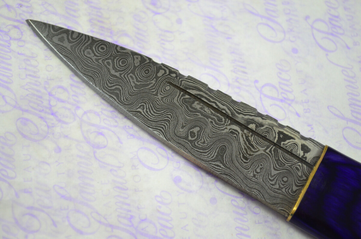 New Fantastic Coloured Pakkawood Sgian Dubh Damascus Steel Superior Sheath inc Presentation Box - Image 4