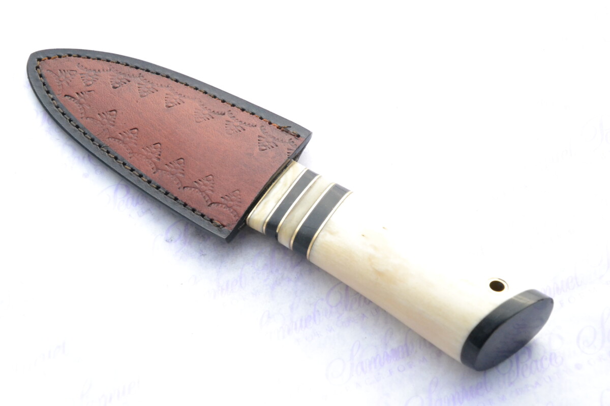 New Fantastic Genuine Camel Bone and Buffalo Handle Sgian Dubh Damascus Steel Made in Sheffield England Superior Sheath inc Presentation box - Image 9