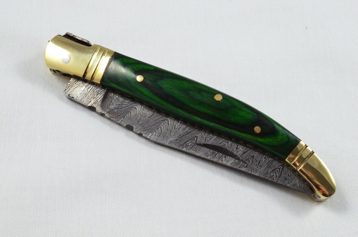 A Brand New Laguiole Style Folding / Pen Knife Green Laminate Wood Scales - Damascus Steel Blade - Image 2