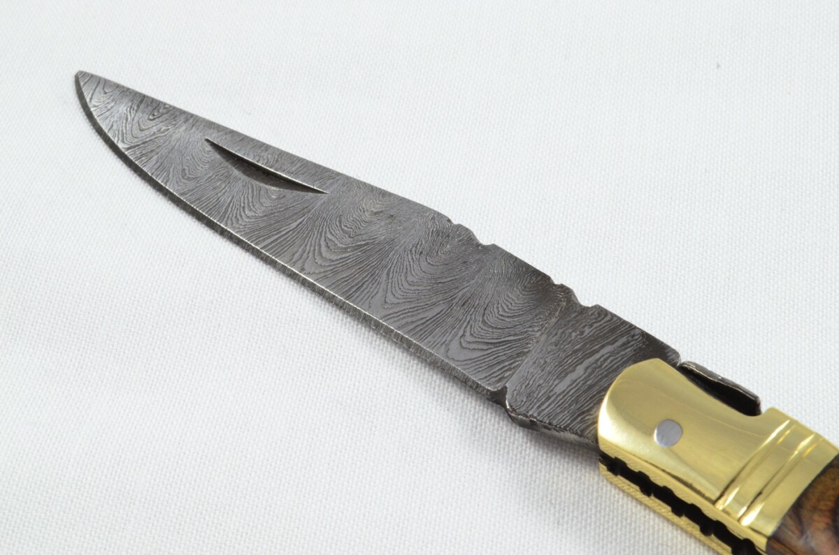 A Brand New Laguiole Style Folding / Pen Knife Brown Laminate Wood Scales - Damascus Steel Blade - Image 5