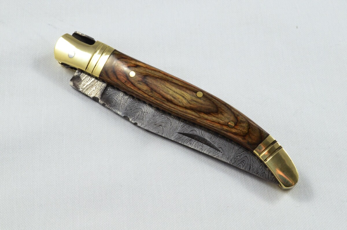 A Brand New Laguiole Style Folding / Pen Knife Brown Laminate Wood Scales - Damascus Steel Blade - Image 2