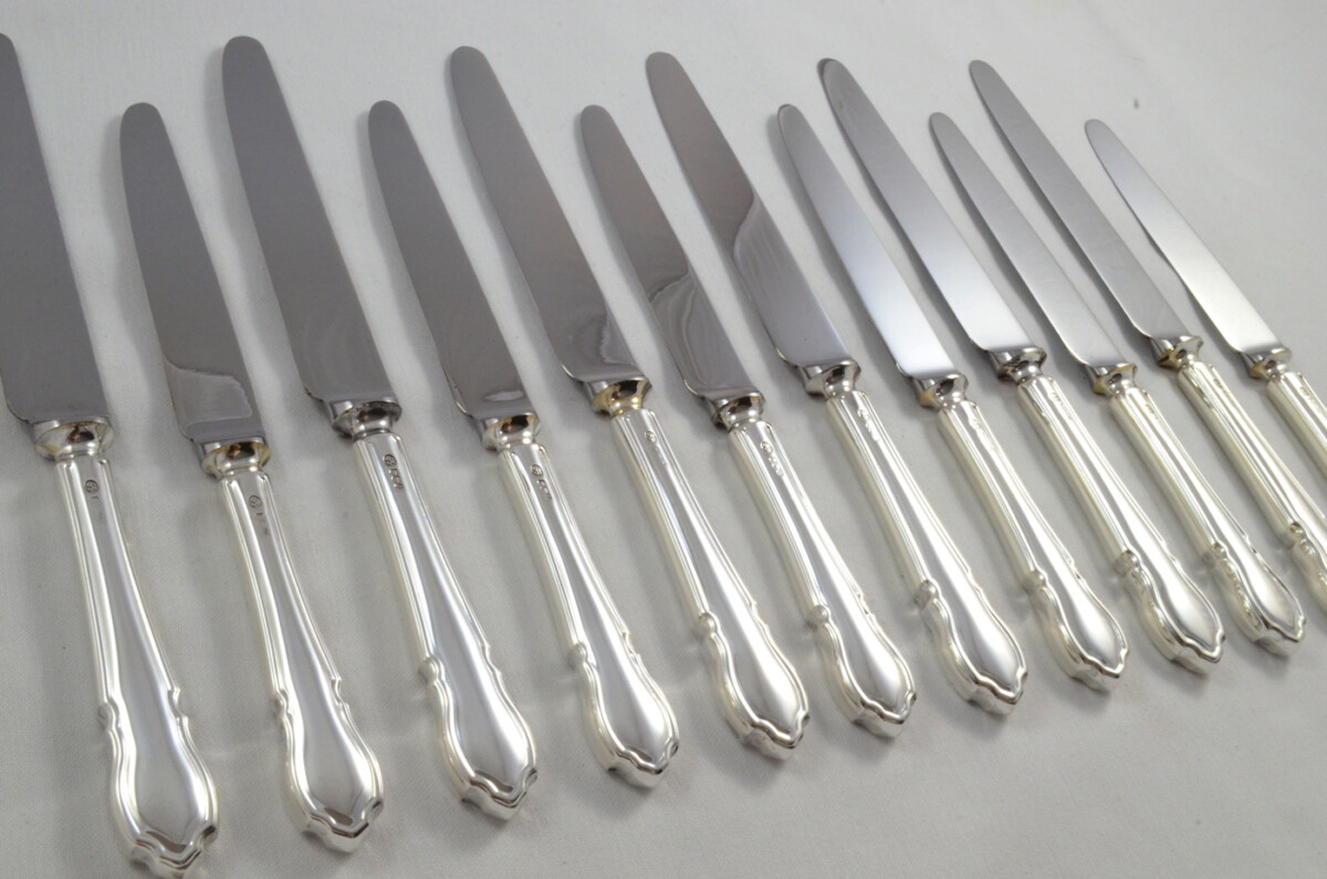 Gorgeous Antique Set of 6 Table & 6 Dessert Sterling Silver Knives Dubarry Pattern 1966 - Image 2