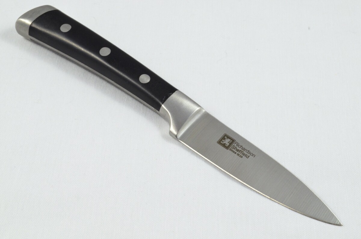 V Sabatier Paring Knife 8.5cm Black Triple Riveted Handle X50CrMoV15 - Richardson Sheffield - Image 5