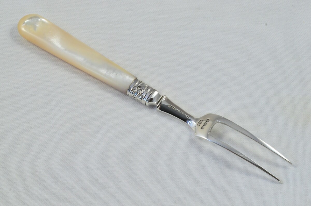 Boxed Mappin & Webb Solid Silver & Silver Ferruled Mother Of Pearl Handled Olive Fork Sheffield 1912 - Image 5