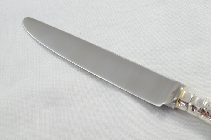 Antique Set of 6 Dessert Sterling Silver Knives Queens Pattern 1973 - Image 6