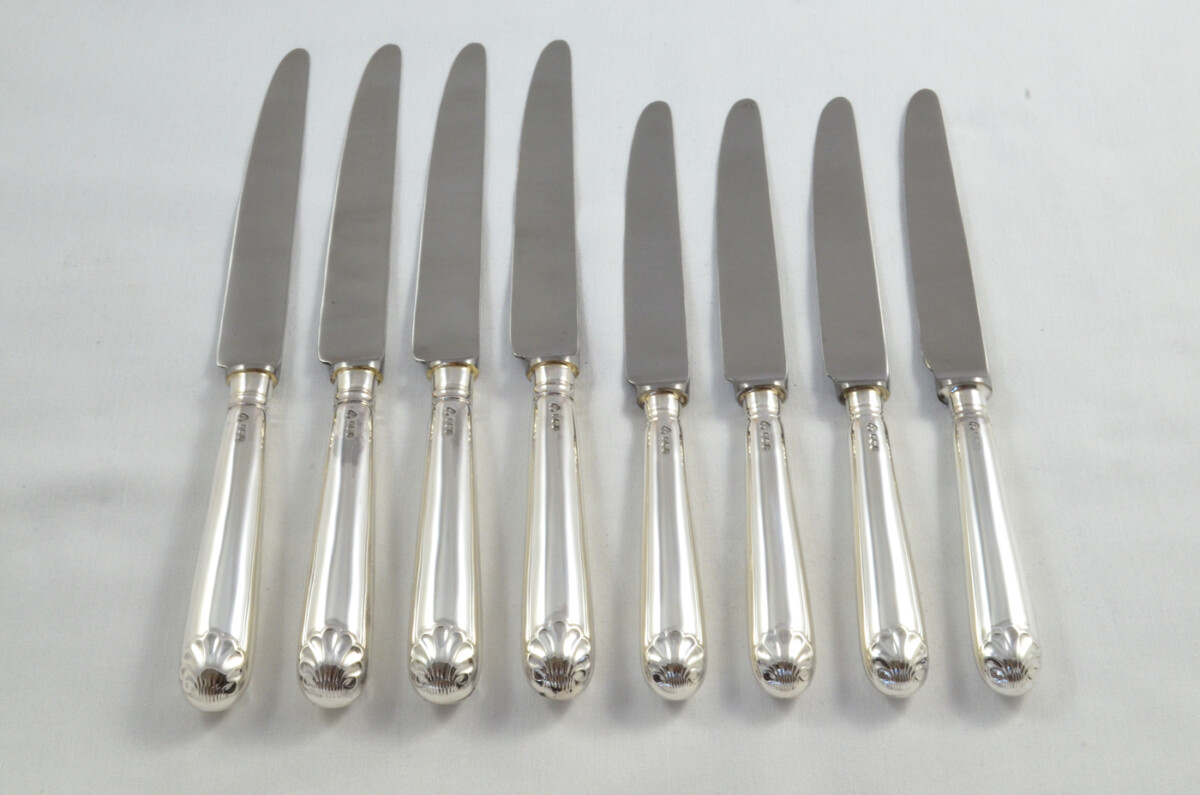Antique Set of 4 Table & 4 Dessert Knives Sterling Silver Shell Head Pattern 1973