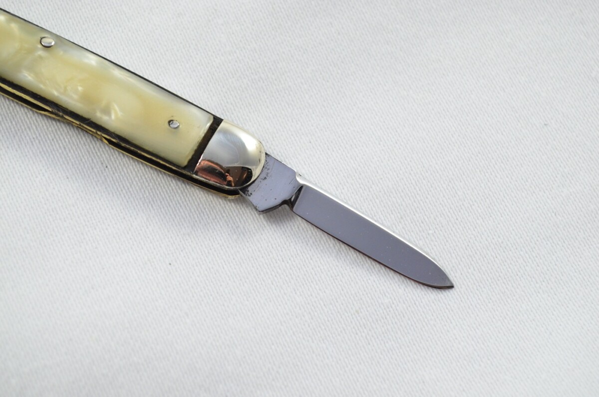 C.Johnson Carbon Steel Bladed Pearlex Scaled Pen/Fruit Knife Sheffield - Image 4