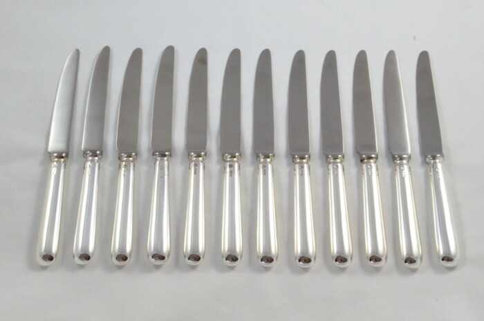 Classic Antique Set of 12 Dessert Knives Sterling Silver Baguette Pattern 1973 - Image 5