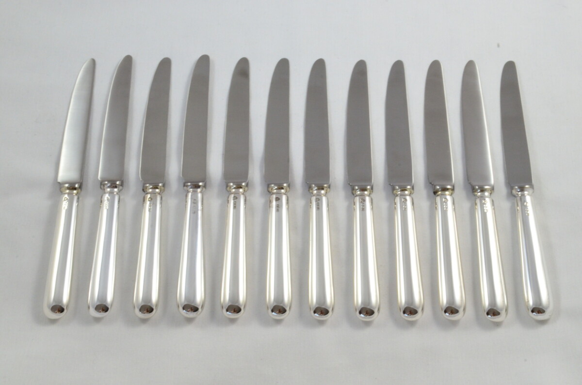 Classic Antique Set of 12 Dessert Knives Sterling Silver Baguette Pattern 1973 - Image 5