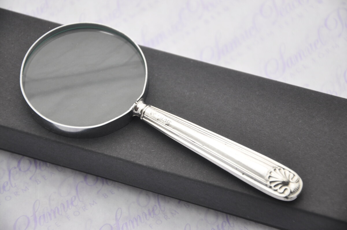 John Yates Thread and Shell Pattern Sterling Silver Magnifying Glass Sheffield 1918