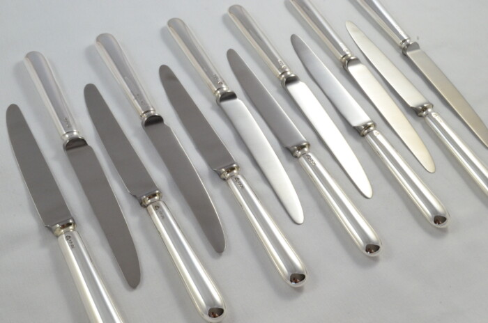 Classic Antique Set of 12 Dessert Knives Sterling Silver Baguette Pattern 1973 - Image 6