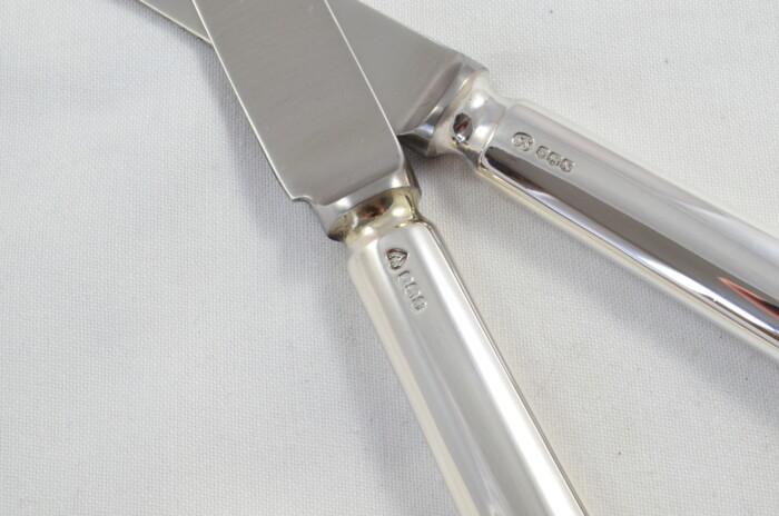 Classic Antique Set of 12 Dessert Knives Sterling Silver Baguette Pattern 1973 - Image 3