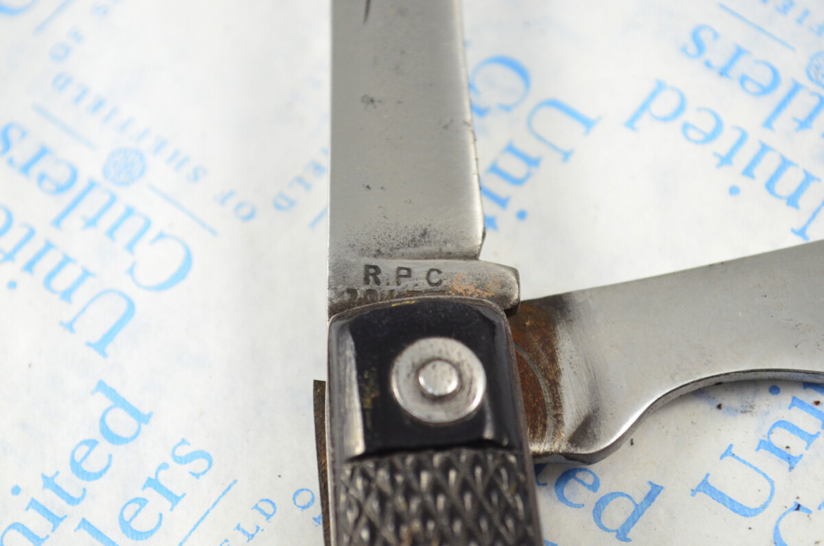 Antique British WWII Army Issue Jack Knife Maker R.P.C. 1940 Made in Sheffield England - Image 2
