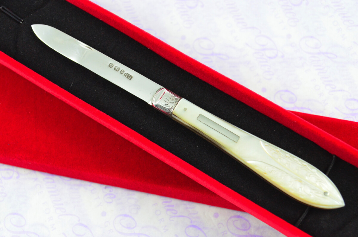Pristine Silver Bladed Mother Of Pearl Fully Restored Sheffield Made Pen/Pocket Knife 1896 - Image 2