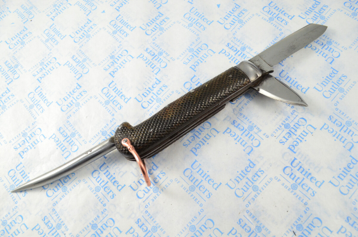 Antique British WWI Army Issue Jack Knife Wade and Butcher 1937 Made in Sheffield England