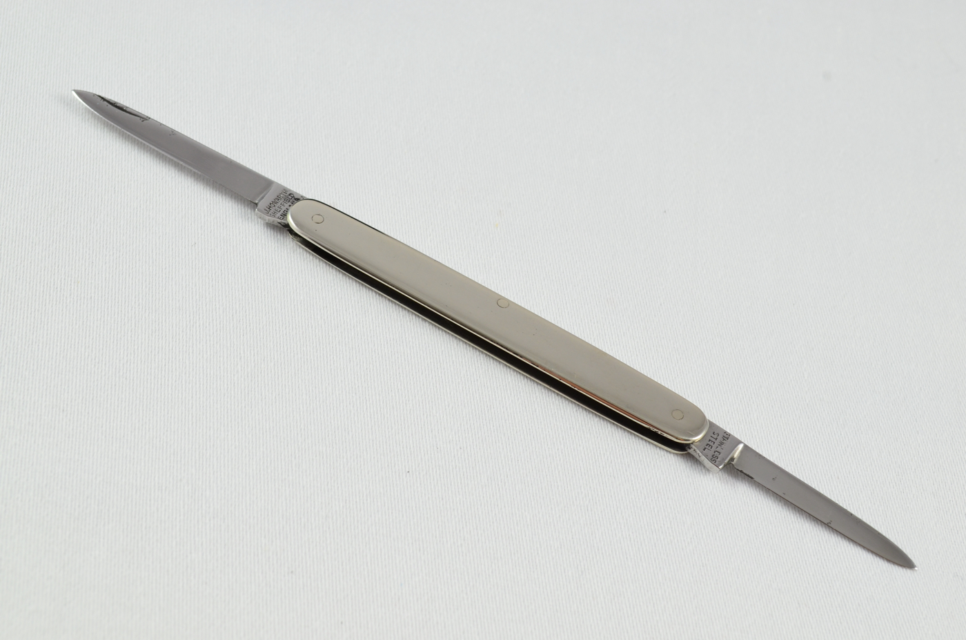 A J. Howarth Folding Nickel Scaled Pocket Pen Knife Sheffield