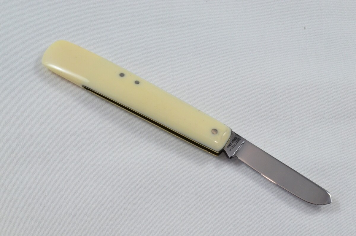 Sheffield W. Saynor Folding Ivory Handled Budding Knife - Image 3