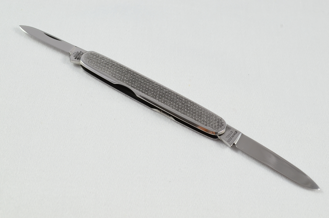 A George Wostenholme Engine Turned Pocket Pen Knife Sheffield - Image 5