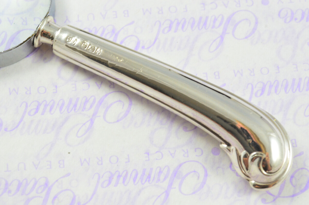 John Yates Fluted Pistol Pattern Sterling Silver Magnifying Glass Sheffield 1911 - Image 4