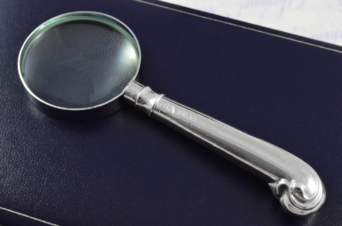 Atkin Bros Fluted Pistol Pattern Sterling Silver Magnifying Glass Sheffield 1913
