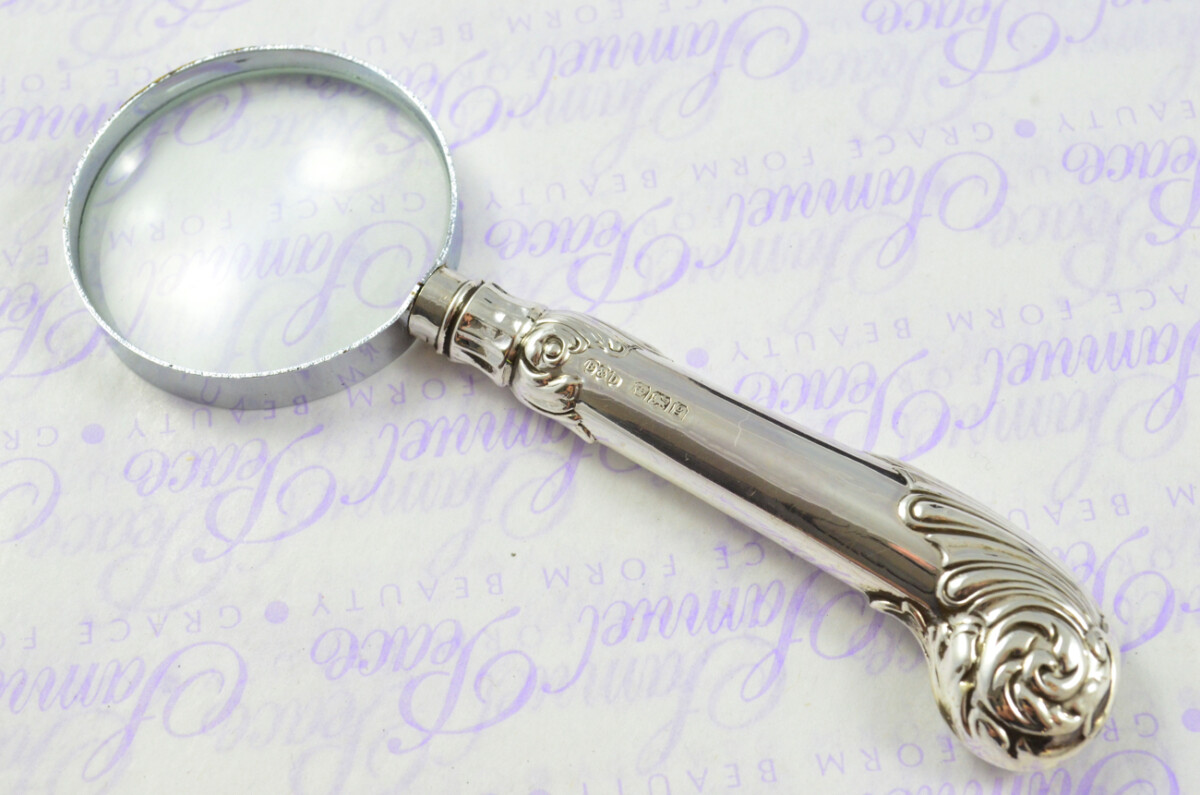 Boodle & Dunthorne Fancy Pistol Pattern Sterling Silver Magnifying Glass Sheffield 1924 - Image 3