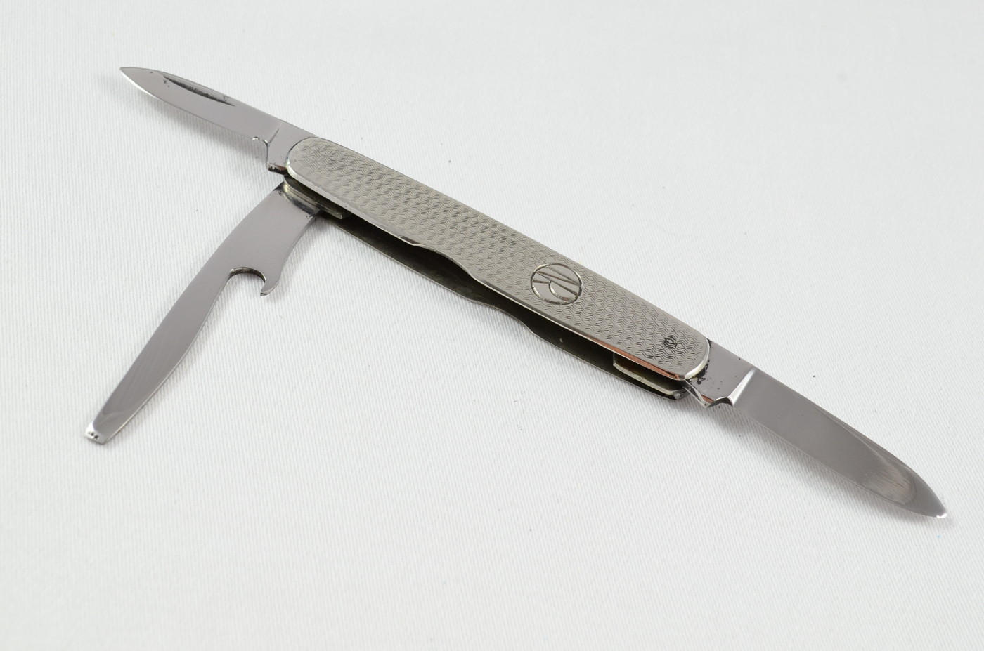A 3 Piece Engine Turned Pocket Pen Knife Sheffield - Image 5