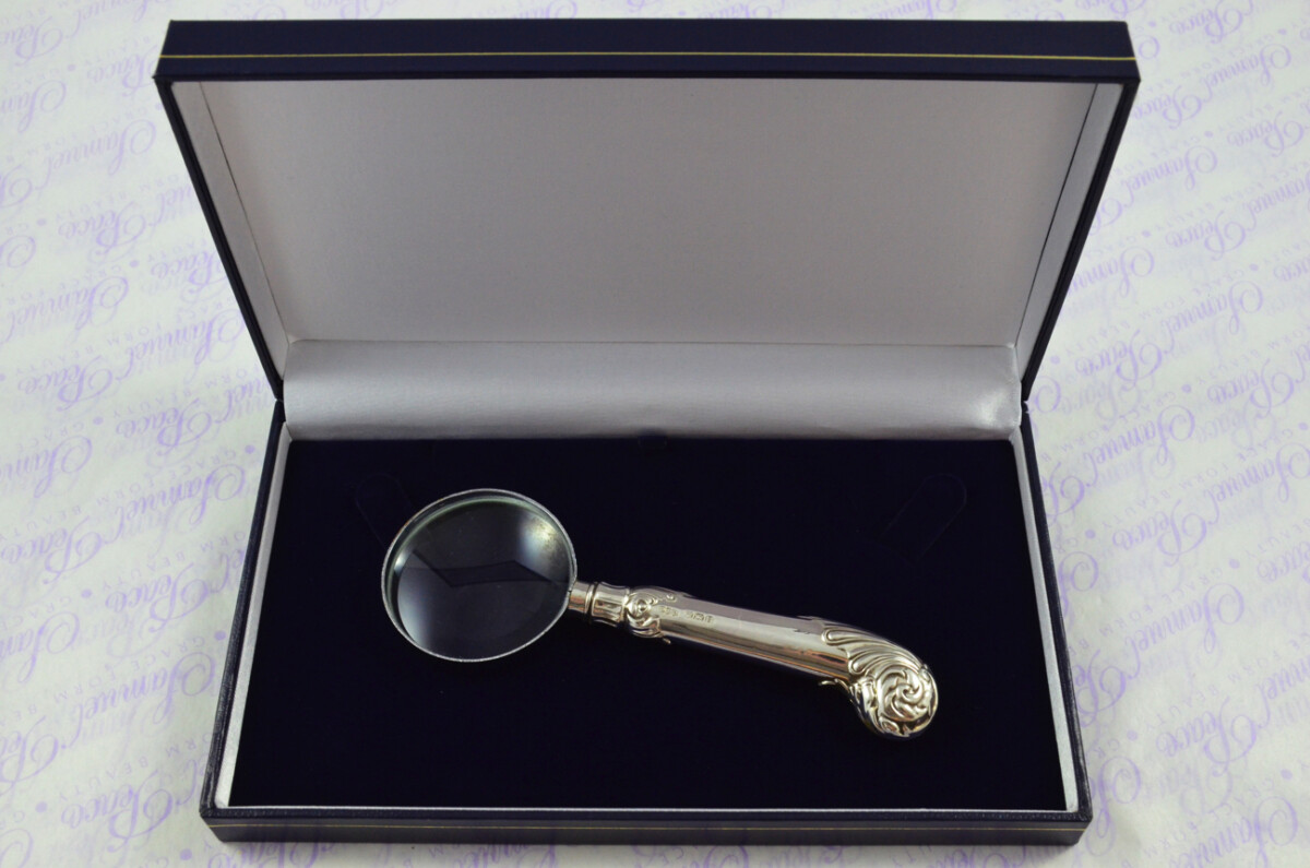 Boodle & Dunthorne Fancy Pistol Pattern Sterling Silver Magnifying Glass Sheffield 1924 - Image 9