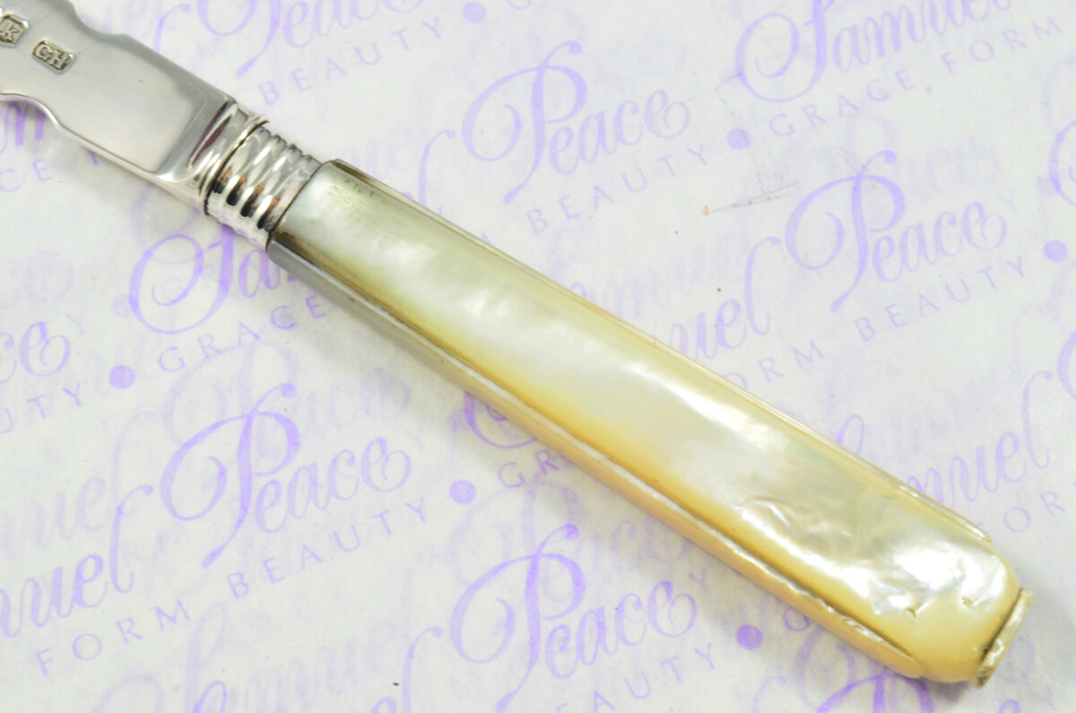 George Howson Solid Silver Bladed & Mother of Pearl Handled Letter Opener Sheffield 1927 Cased - Image 4