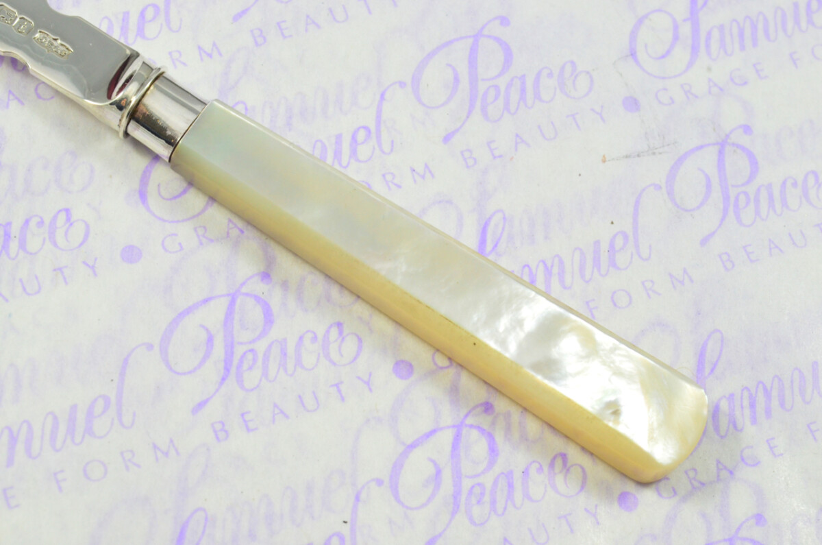 James Dixon & Sons Solid Silver Bladed & Mother of Pearl Handled Letter Opener Sheffield 1936 Cased - Image 4