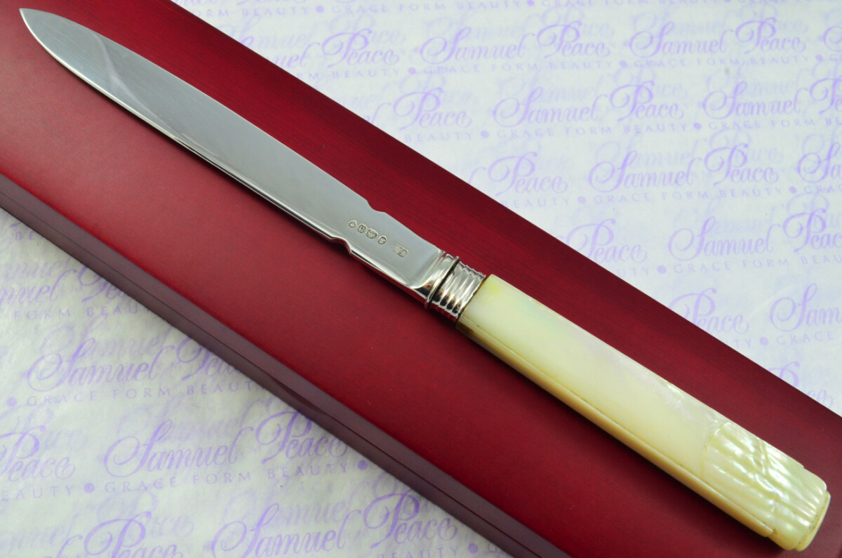 Richard Poulden London Solid Silver Bladed & Mother of Pearl Handled Letter Opener 1823 Cased