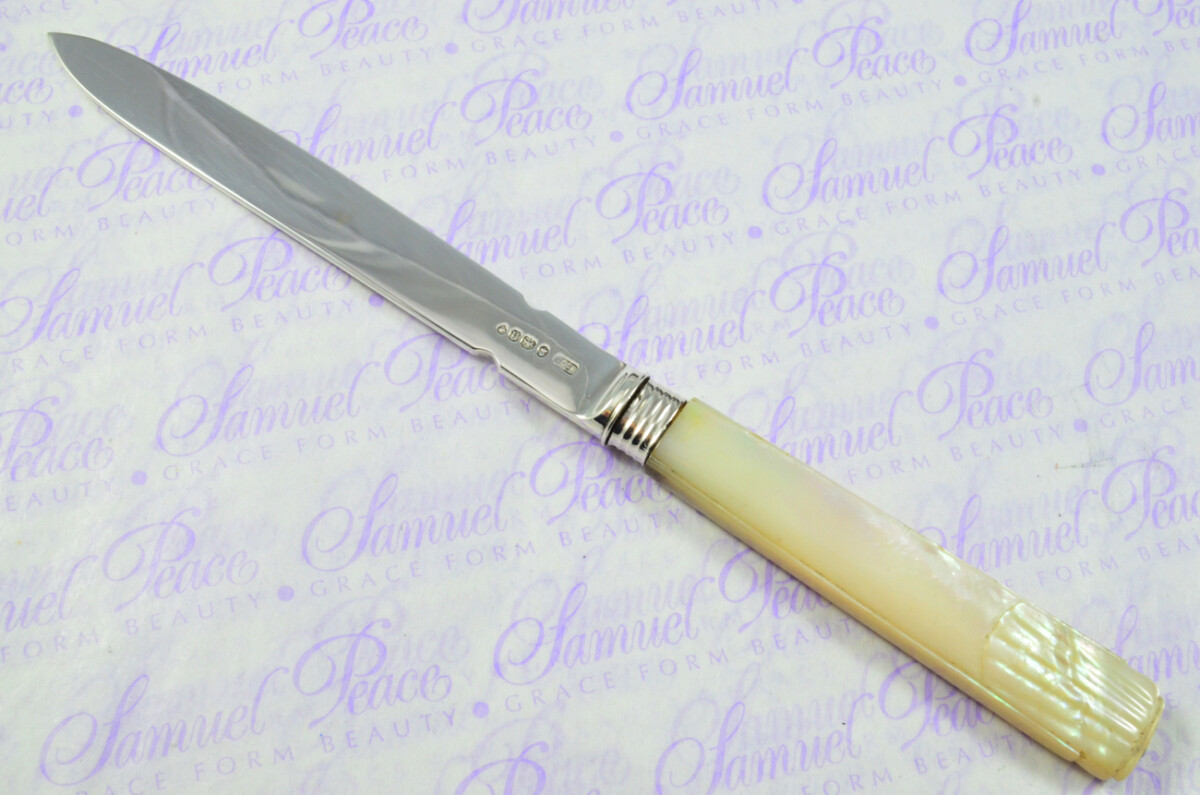 Richard Poulden London Solid Silver Bladed & Mother of Pearl Handled Letter Opener 1823 Cased - Image 3