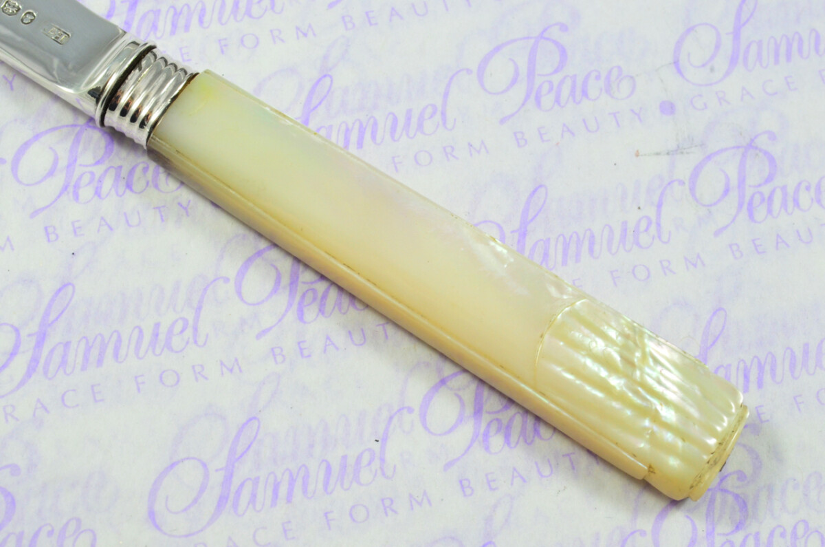 Richard Poulden London Solid Silver Bladed & Mother of Pearl Handled Letter Opener 1823 Cased - Image 5