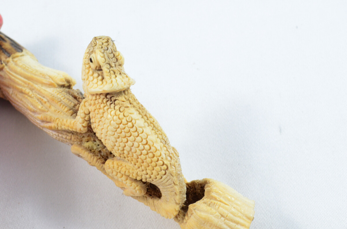 Carved Iguana Walking Stick Cane Top Handle Stag Antler Horn Made Sheffield England - Image 6