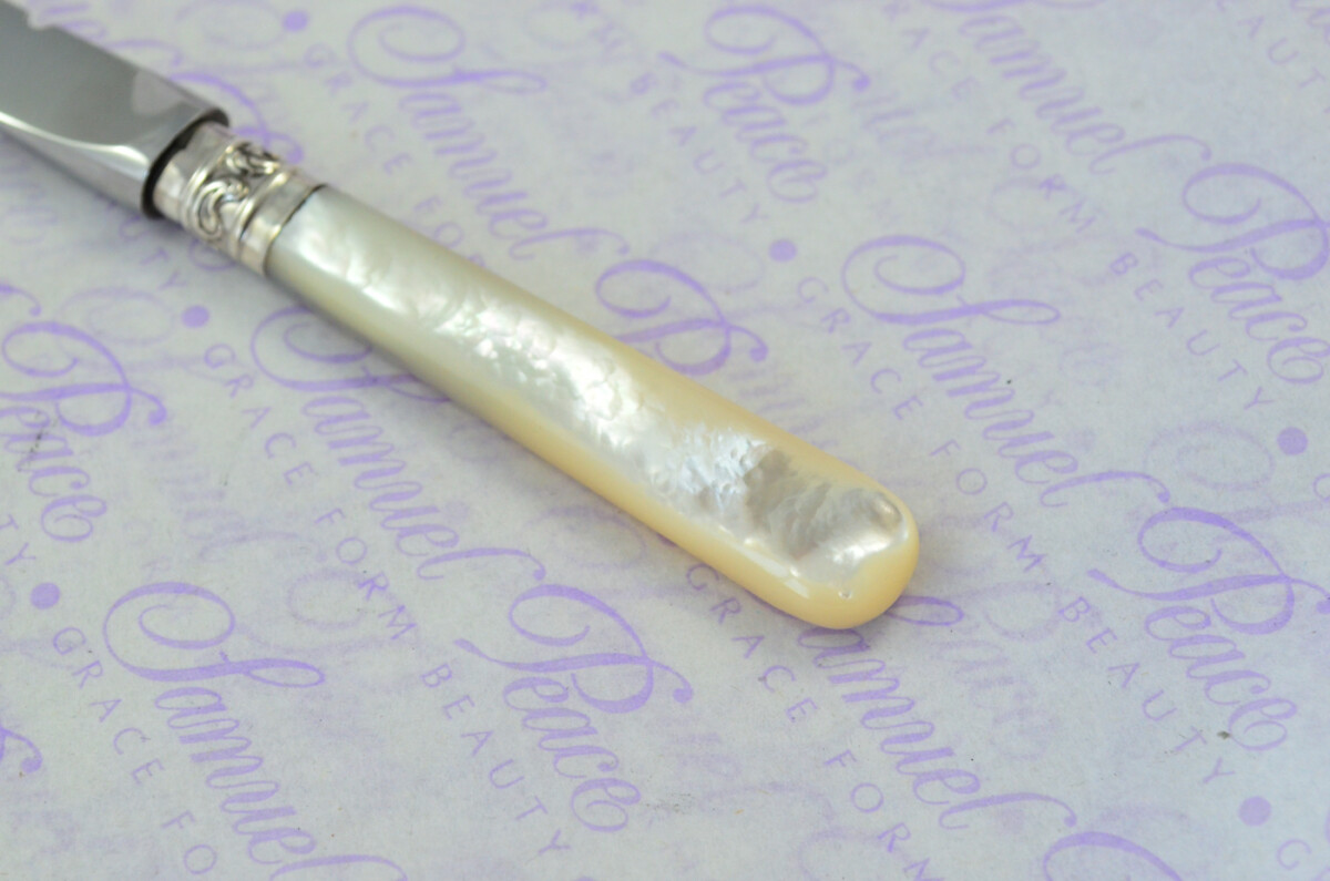 Saunders & Shepherd Carved Mother of Pearl Handled Letter Opener Sheffield 1966 Cased - Image 3