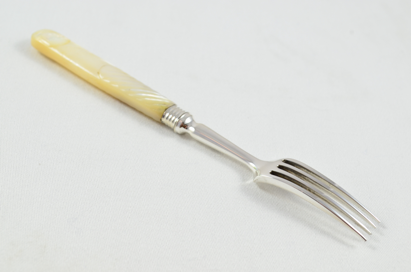Beautiful Set of 6 Knives & 6 Forks with Mother Of Pearl Handles 1816 - Image 8