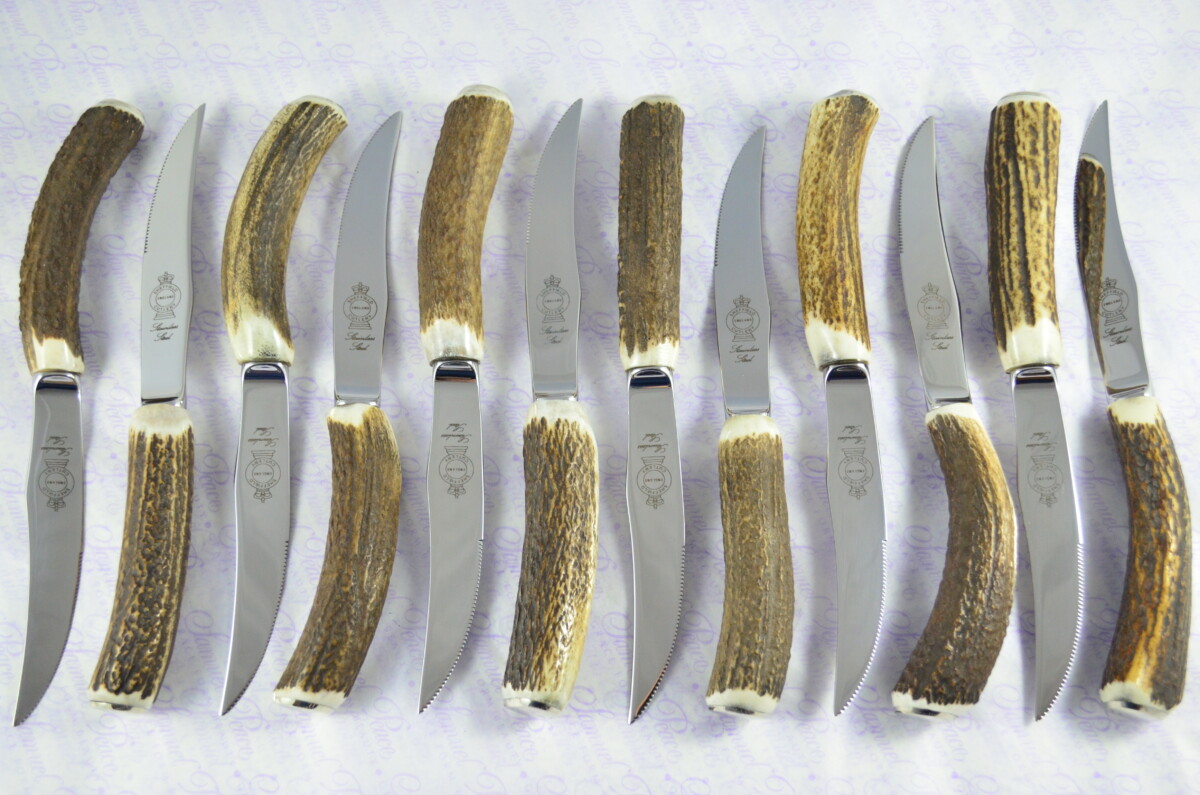 Twelve New Hump Back Genuine Stag/Antler Handle Steak Knives Made Sheffield England Boxed - Image 2