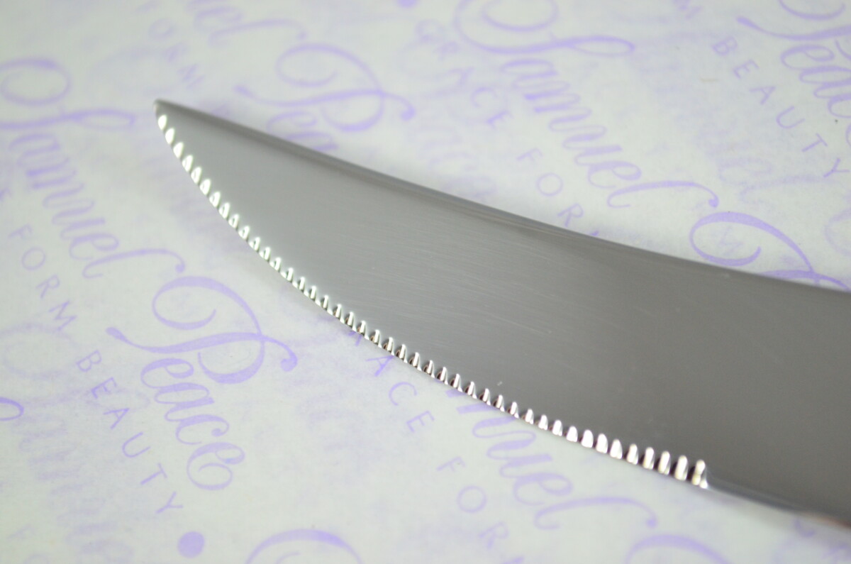 A Set of Six New Hump Back Genuine Stag/Antler Handle Steak Knives Made Sheffield England Boxed - Image 6