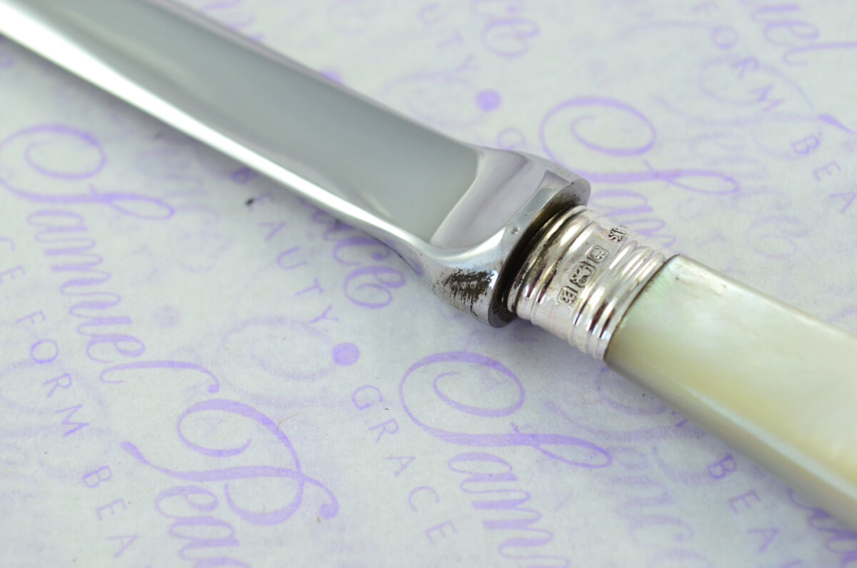 J. A. Scholes Carved Mother of Pearl Handled Letter Opener Sheffield 1915 Cased - Image 4