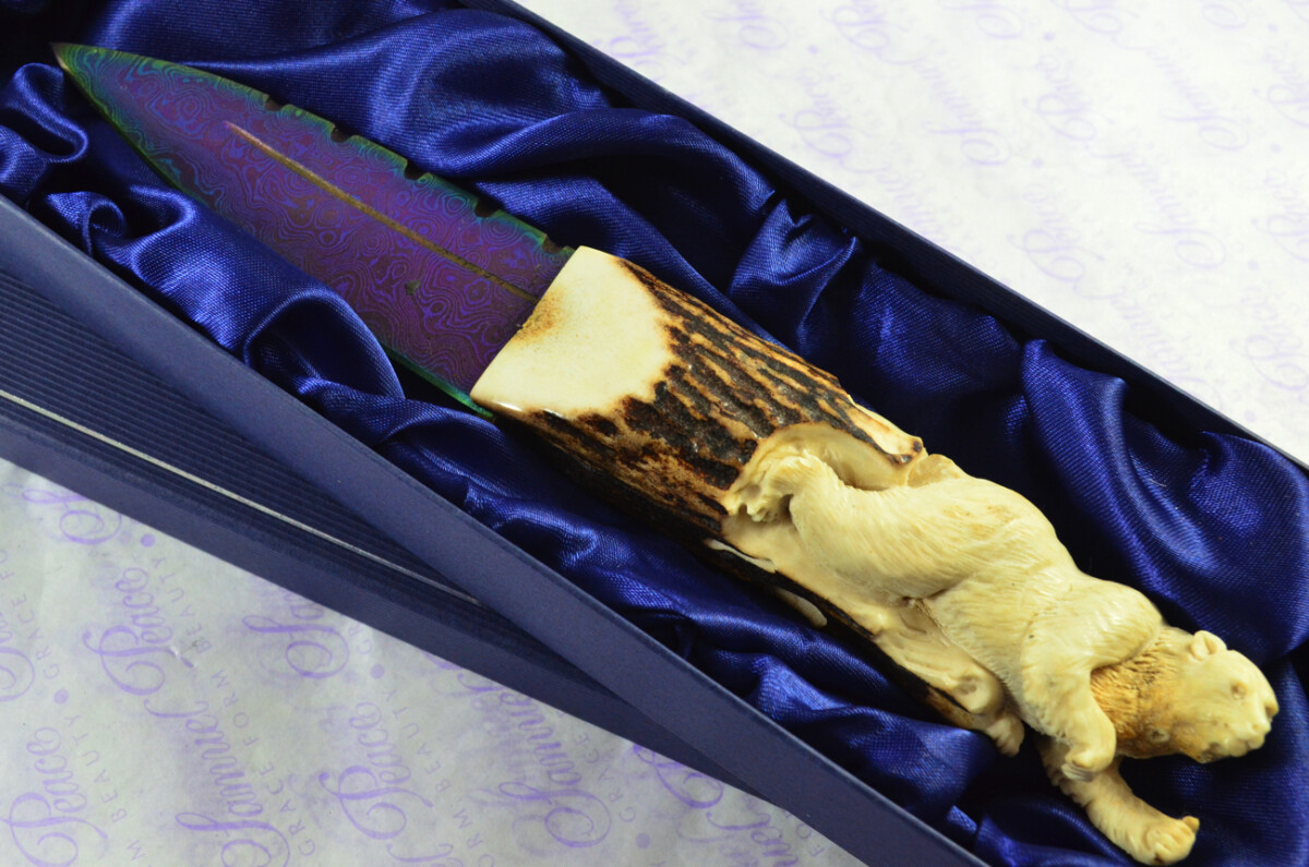 Amazing Bespoke Hand Carved Bear Stag Horn Antler Handle Sgian Dubh Heat Treated Damascus Blade Sheffield England - Image 2