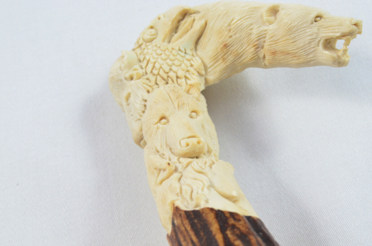 Bear Carved Walking Stick Cane Top Handle Stag Antler Horn Made Sheffield England - Image 5