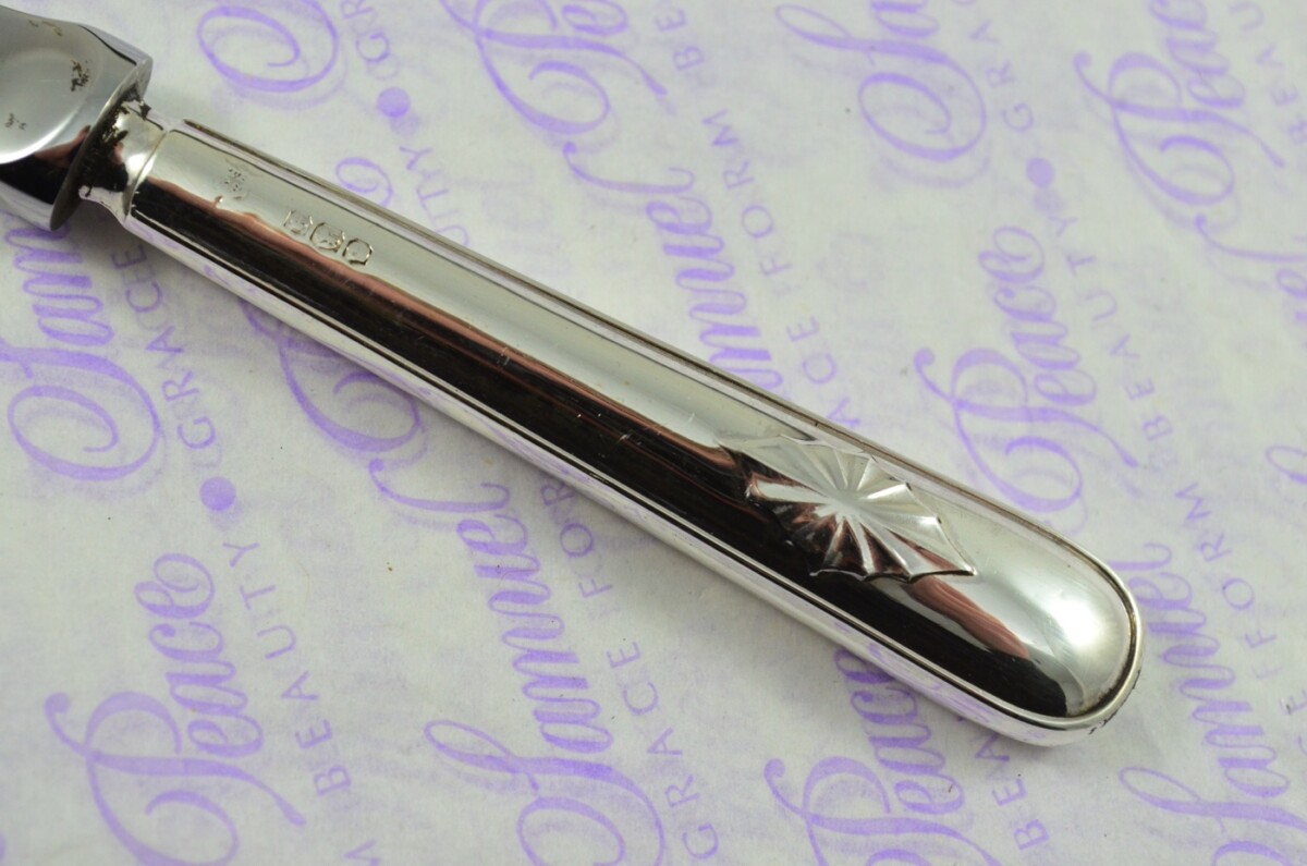 Thomas Bradbury & Sons Sheffield Sterling Silver Handled Letter Opener/Paper knife Sunburst Pattern 1918 - Image 3