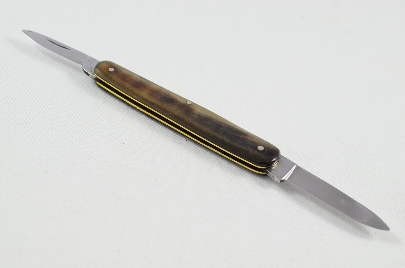 J. Milner 2 Piece Buffalo Horn Handled Pen Knife c.1920 Sheffield - Image 4