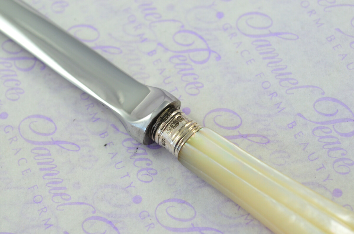 J. A. Scholes Carved Mother of Pearl Handled Letter Opener Sheffield 1915 Cased - Image 4