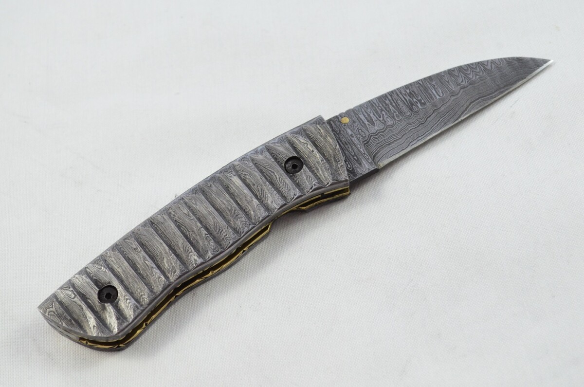 Great Full Damascus Bladed and scaled Handled Pen/Pocket Tool With Leather Sheath - Image 4