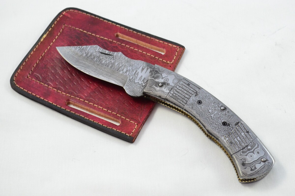 Huge Full Damascus Bladed and scaled Handled Pen/Pocket Tool With Leather Sheath